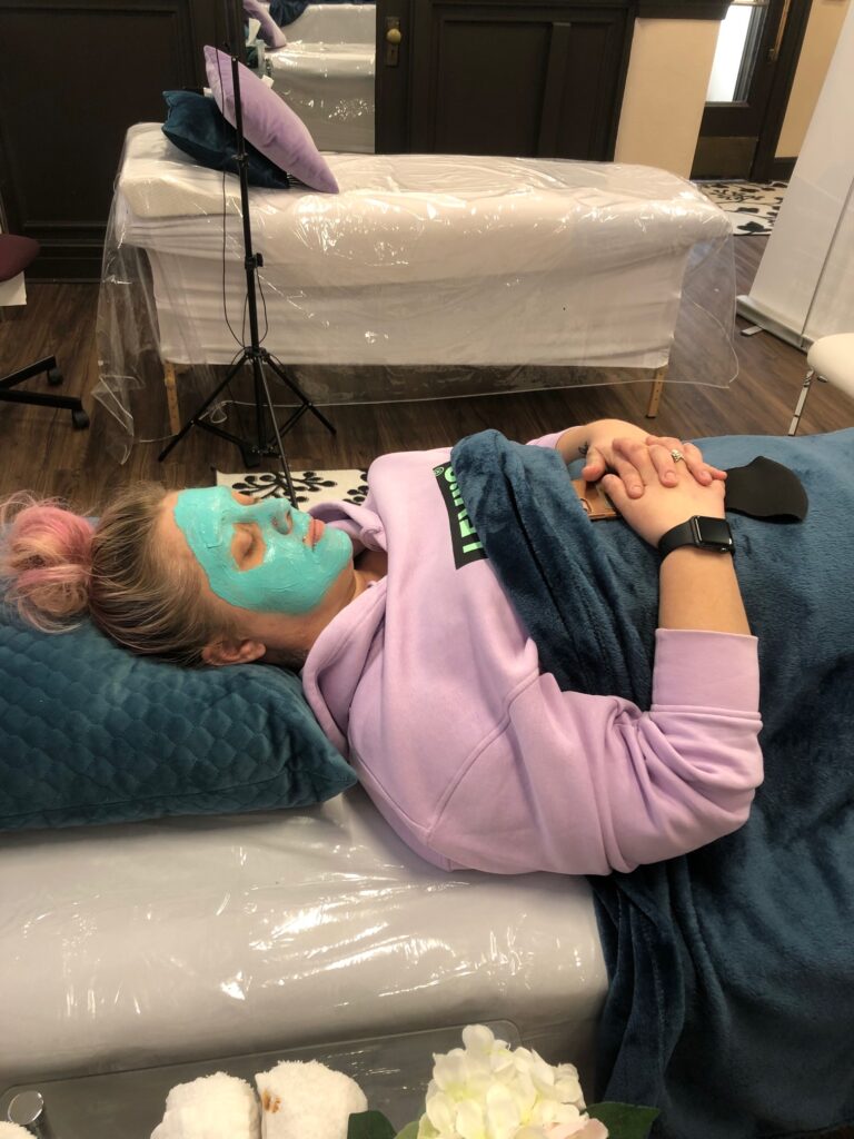 Facial Courses Guelph Kitchener Microdermabrasion
